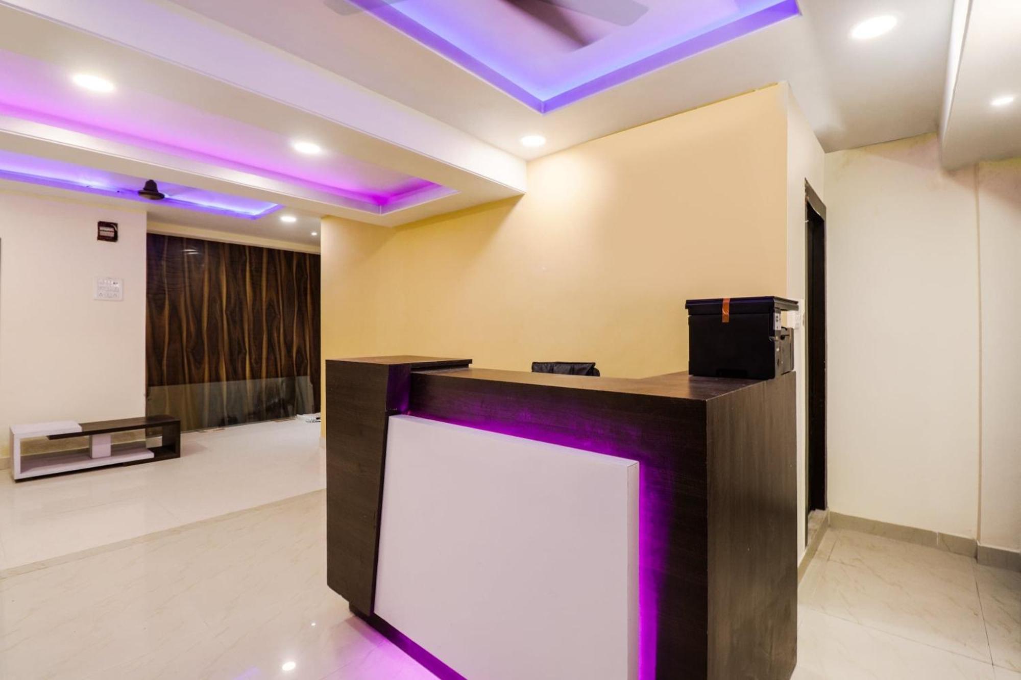 Hotel O Kuber Residency Near Birla Mandir Калькутта Экстерьер фото