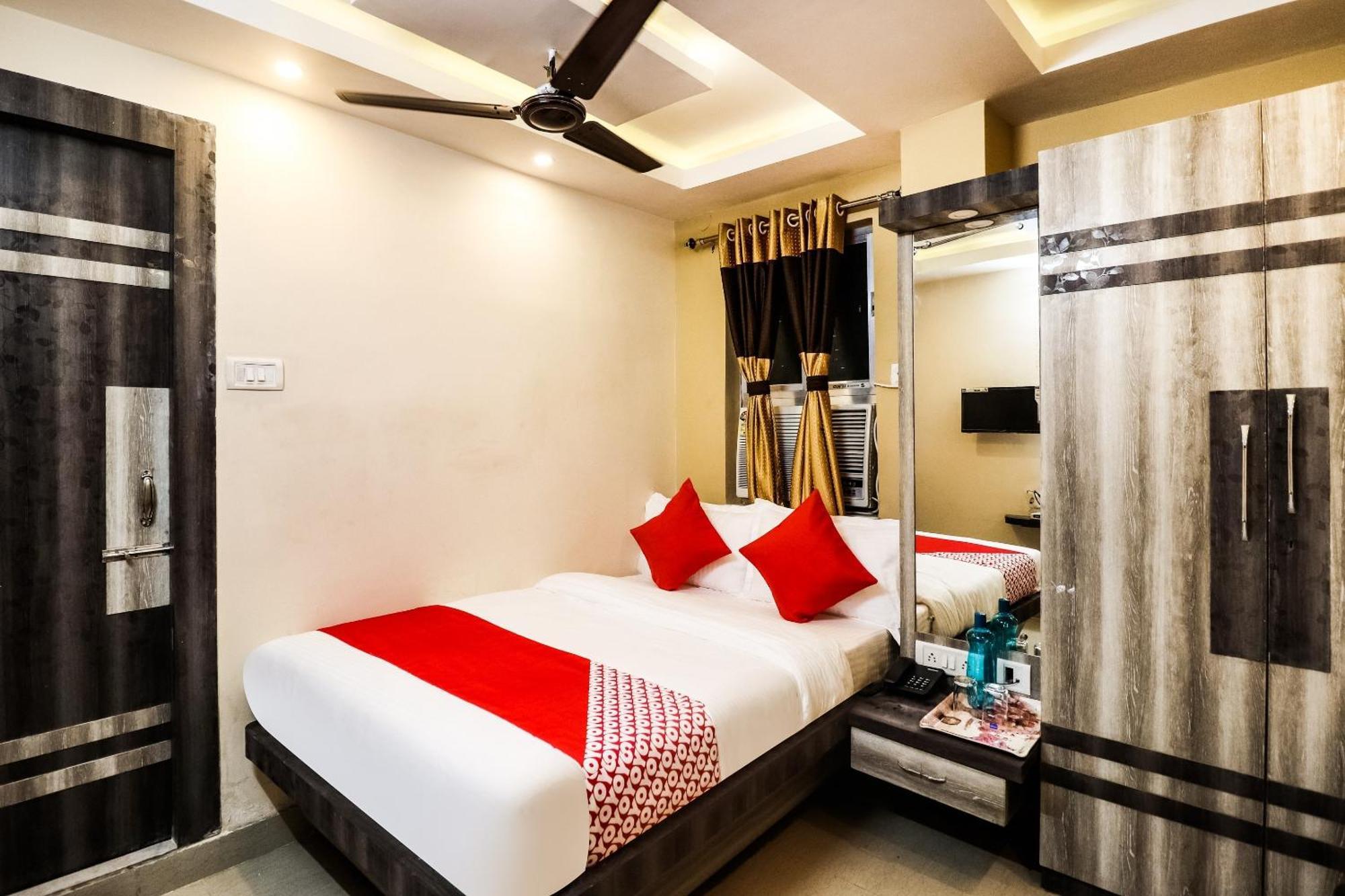 Hotel O Kuber Residency Near Birla Mandir Калькутта Экстерьер фото